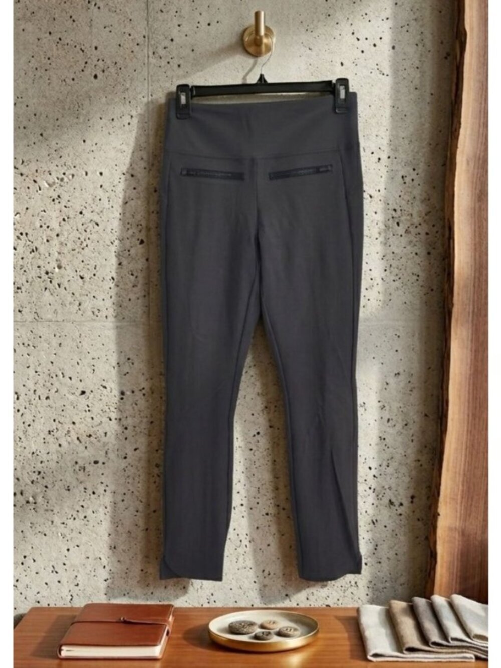 Women's - Athleta Stellar Gray Cropped Pants, Size XS